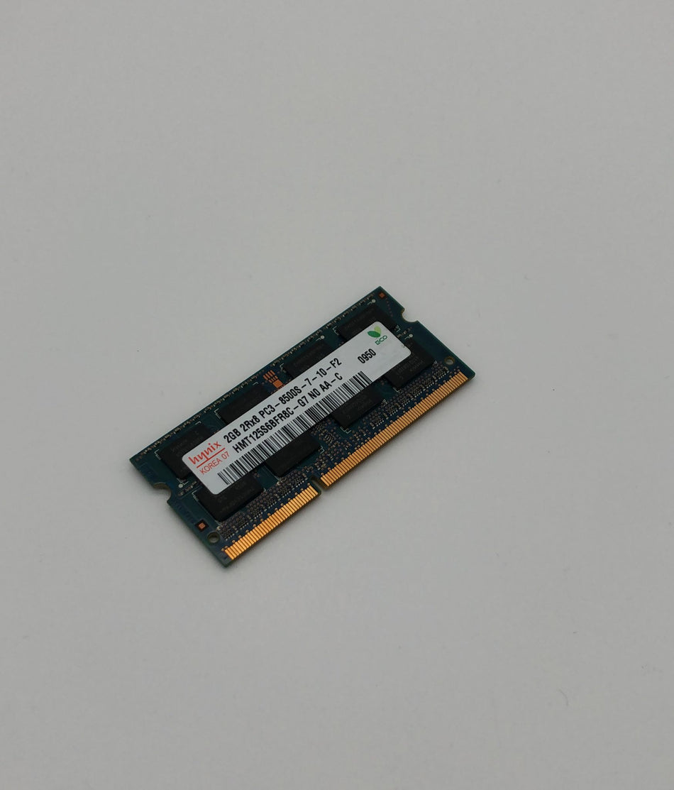 2GB DDR3 SO-DIMM RAM - Laptop RAM - Hynix HMT125S6BFR8C-G7 - 2Rx8 PC3-8500S