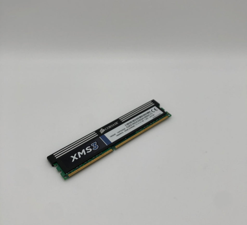 8 GB DDR3 UDIMM RAM - Corsair CMX16GX3M2A1600C11 - DDR3 1600 MHz - PC3-12800U - XMS3